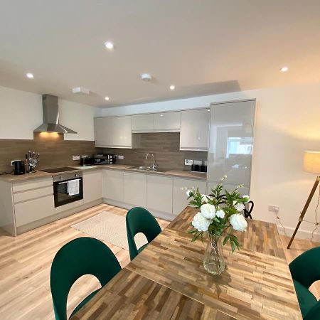 High Street, Stylish City Centre Apartment, 3 Bed Perth Exterior foto