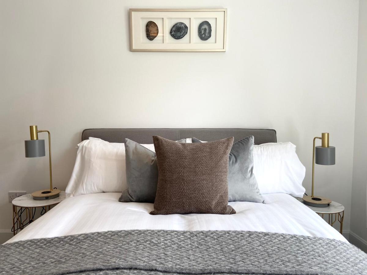 High Street, Stylish City Centre Apartment, 3 Bed Perth Exterior foto